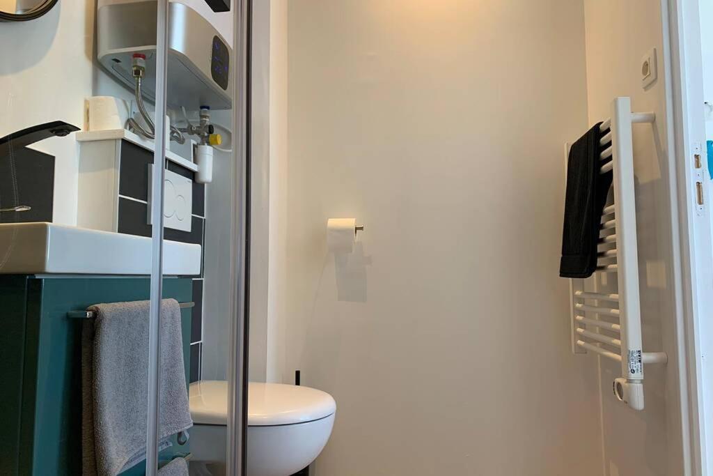 Le Petit Loft - Studio - Wifi - Coeur De Ville - Parking Pont-l'Abbe Exterior foto